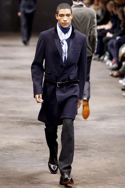 Look 42